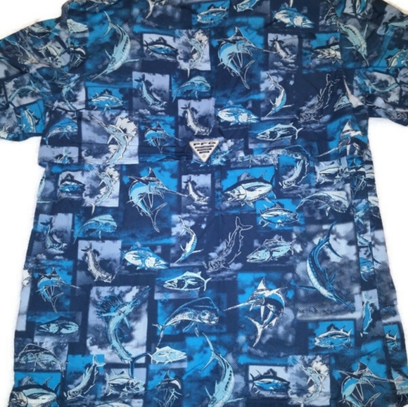 Columbia Buttom Down Casual Shirt - Picture 2 of 5